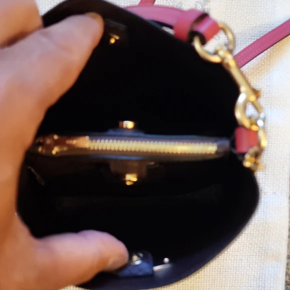 Coach Mini Town Bucket Crossbody Bag With Gold Hangtag. NWOT. H21292-C7269 - Picture 6 of 15